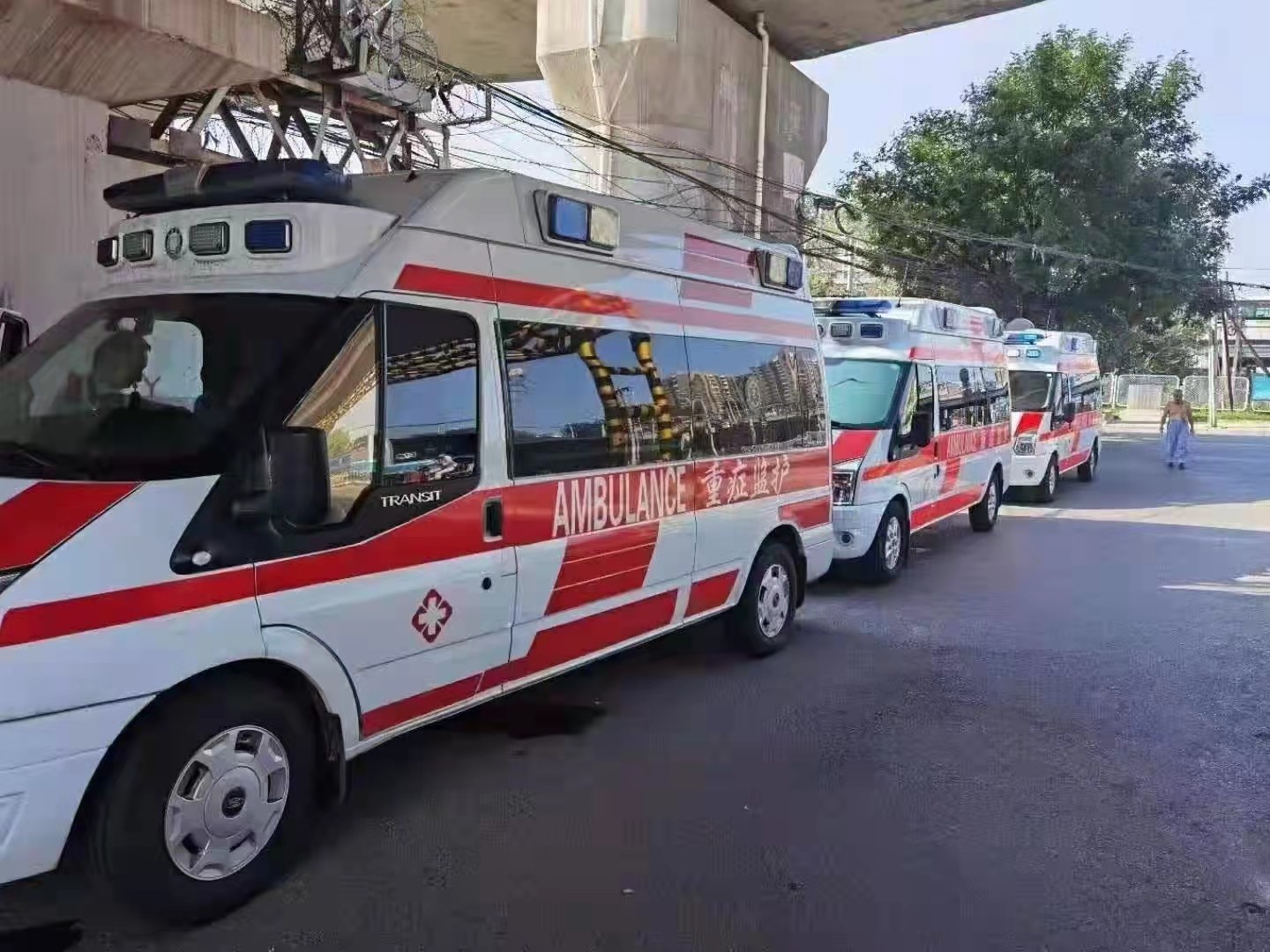 沙河市救护车出租